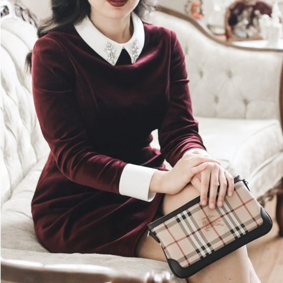 🍒NWT🍒 TED BAKER CHERYL VELVET DRESS - Picture 6 of 8